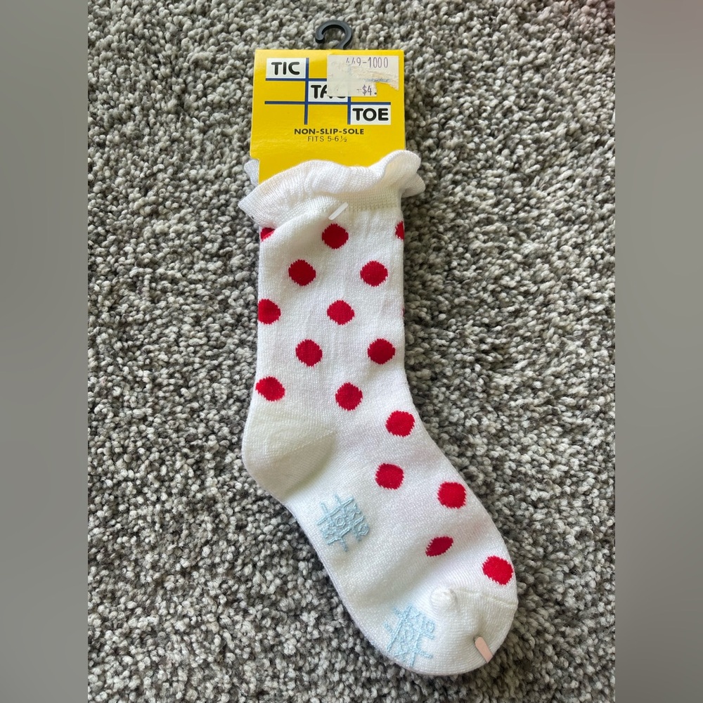 Girls polka dot socks size 5-6.5